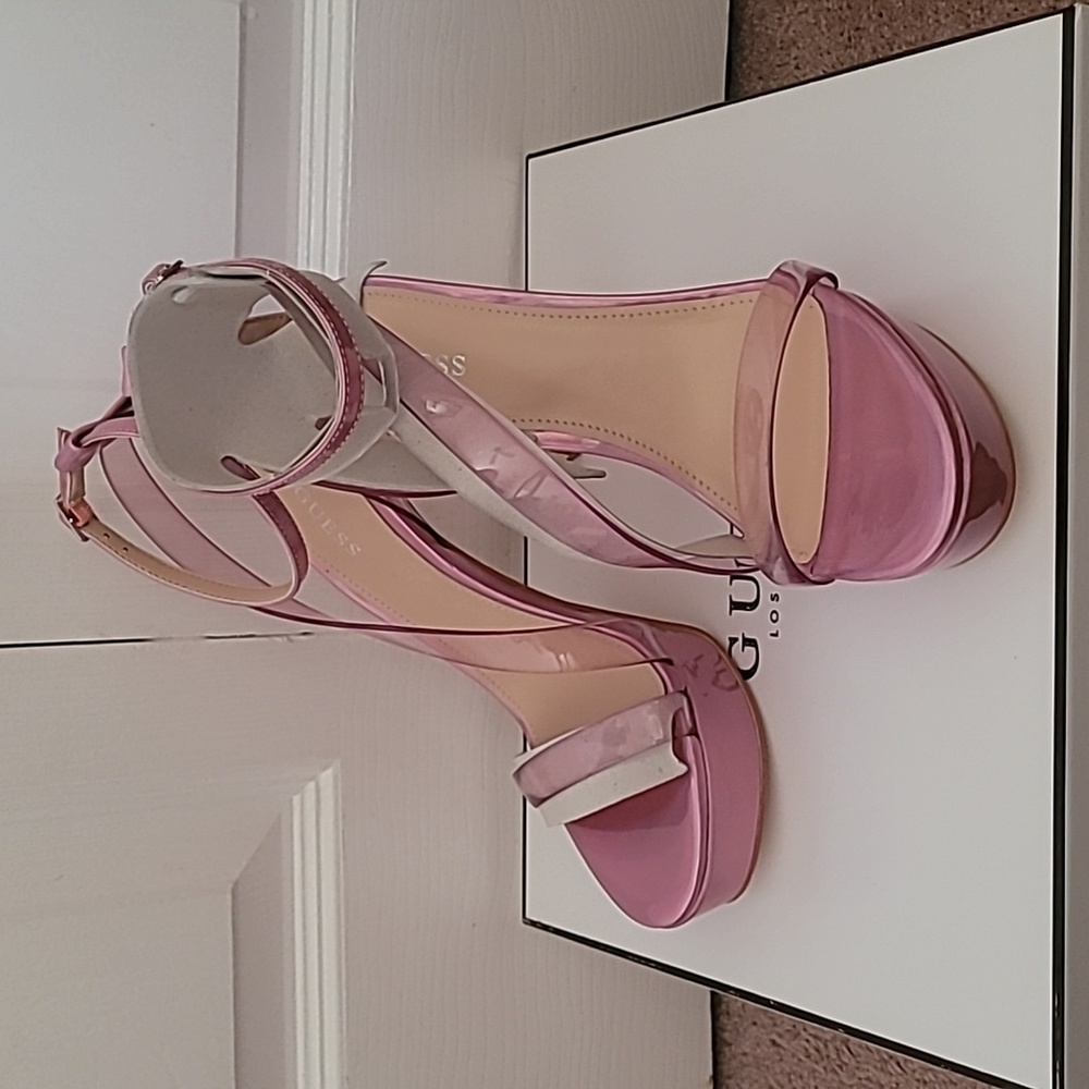 Guess Casilda platform Stilettos 7.5
